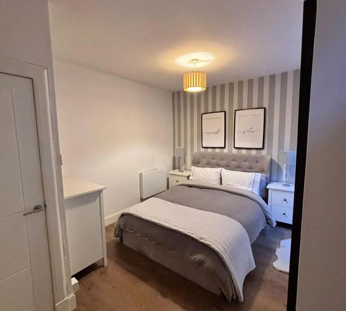 The Gardners Apartment In City Centre Edinburgh United Kingdom